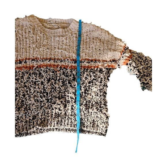 The Nines Small Long Sleeve Knit Pullover Sweater - Picture 7 of 8